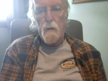 Cam4 Live Sex Cam of austinbuckeye