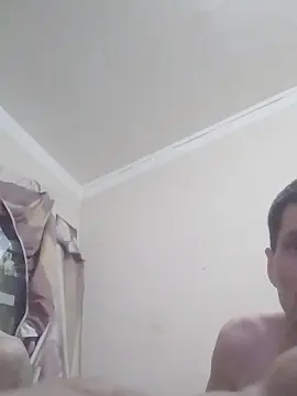 Cam4 Live Porn of AkyLu920Cata