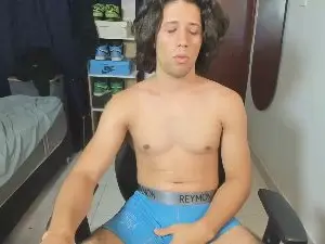 Cam4 Sex Cam of Tonnymiller