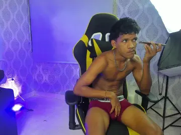 Cam4 Live Sex of Boy_Savoy