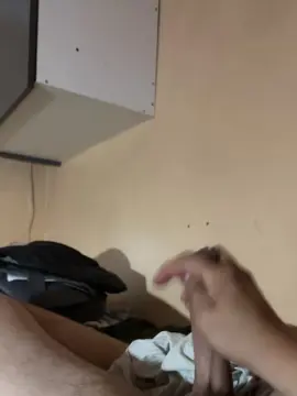 Cam4 Nude Webcam of Fernandorojas23