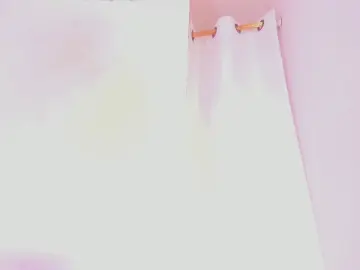 Cam4 Private Sex Chat of MiaKirshner