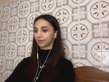 Cam4 Live Porn of LexieVaka