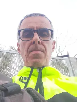 Cam4 Live Porn of hugobaires69