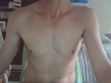 Cam4 Adult Webcams of hugobaires69