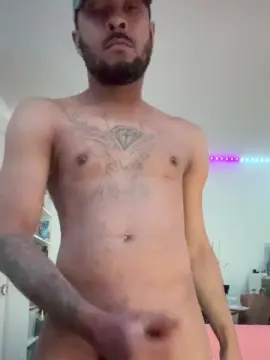 Cam4 Private Sex Chat of Loloo27