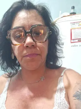 Cam4 Live Sex Cam of lucimaralu82