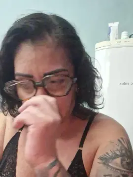 Cam4 Adult Webcam of lucimaralu82