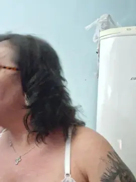 Cam4 Adult Video Chat of lucimaralu82