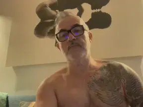 Cam4 Adult Video Chat of ericparis