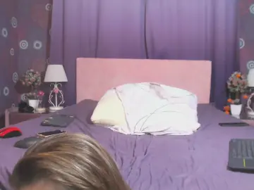 Cam4 Watch Live Sex Cams of squirtalice