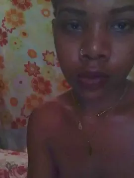 Cam4 Sex Chat of Heritiana974