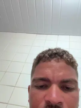 Cam4 Sex Chat of lucasresgato3g5