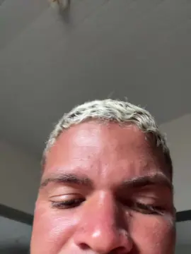 Cam4 Free Porn Cam of lucasresgato3g5