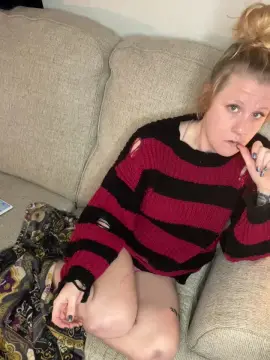 Cam4 Adult Webcam of Miss_wiccan