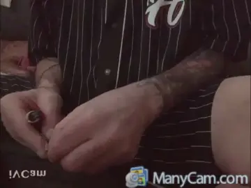 Cam4 Free Live Porn of dusty232