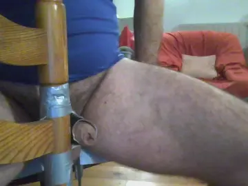 Cam4 Live Porn of porkys32