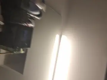 Cam4 Adult Webcam of fuckbot87