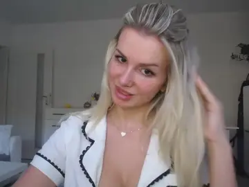 Cam4 Private Sex Chat of CorneliaBeauty