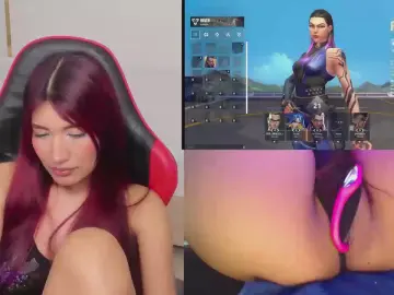 Cam4 Live Sex Cam of MiaVoss_