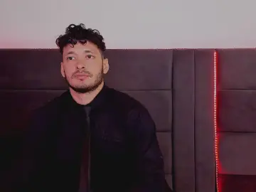 Cam4 Live Porn of alejandro2x