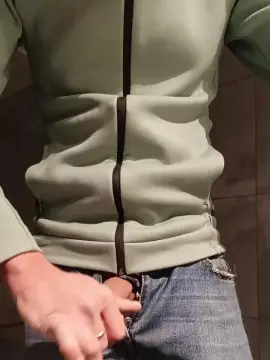 Cam4 Live Porn of italiawolf