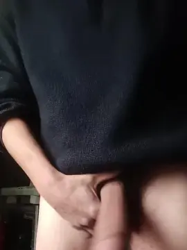 Cam4 Live Sex of italiawolf