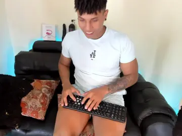 Cam4 Nude Webcam of yoximanuelprime