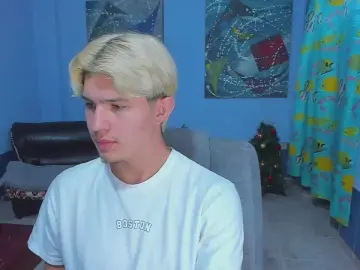 Cam4 Live Sex Cam of patrik027