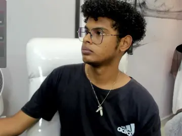 Cam4 Sex Cam of boylittle19cmm