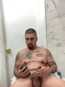 Cam4 Free Live Porn of Rawhard9