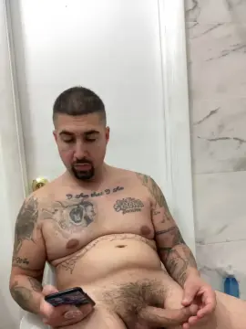 Cam4 Adult Webcam of Rawhard9