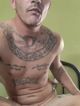 Cam4 Free Live Porn of ToTrue87