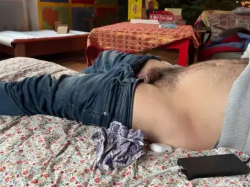 Cam4 Live Sex of moimemeaussi