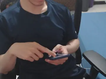 Cam4 Live Porn of bio1988