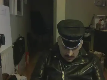 Cam4 Free Live Porn of inblack1