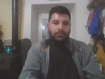 Cam4 Sex Cam of ezio87