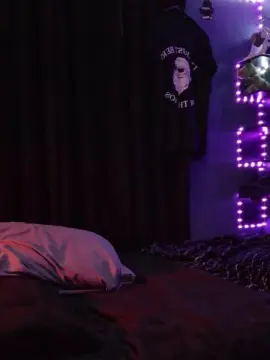 KingCole2390 from cam4