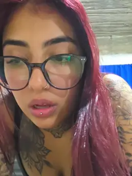 Cam4 Adult Webcams of Yazzmin0