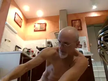 Cam4 Free Live Porn of stephmel07