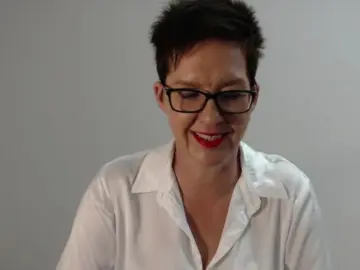 Sofie_Velvet from cam4