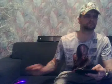 Cam4 Watch Live Sex Cams of dannyxoxo_hot