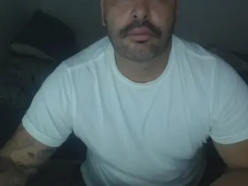 Cam4 Free Live Porn of DRLLUIS