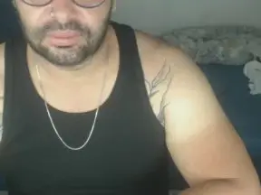 Cam4 Free Live Porn of DRLLUIS