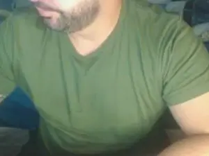 Cam4 Free Live Porn of DRLLUIS