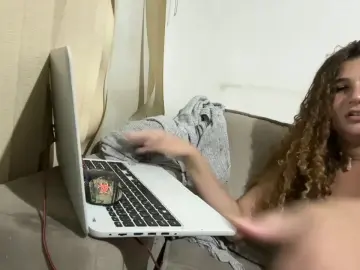 Cam4 Free Live Porn of KauAyra