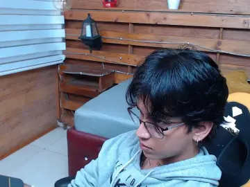 Cam4 Nude Webcam of alex_474