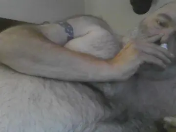 Cam4 Live Sex Cam of popperbear_fun