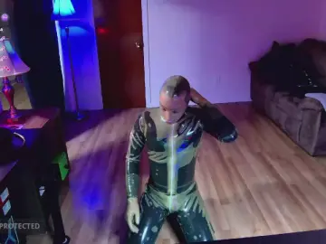 Cam4 Live Porn of plasticme