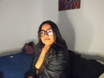 Cam4 Adult Webcams of AndreaPack